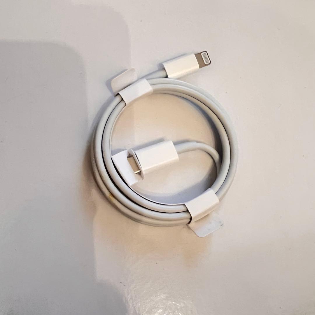 USB-C to Lightningケーブル 耐久性強化の写真2枚目