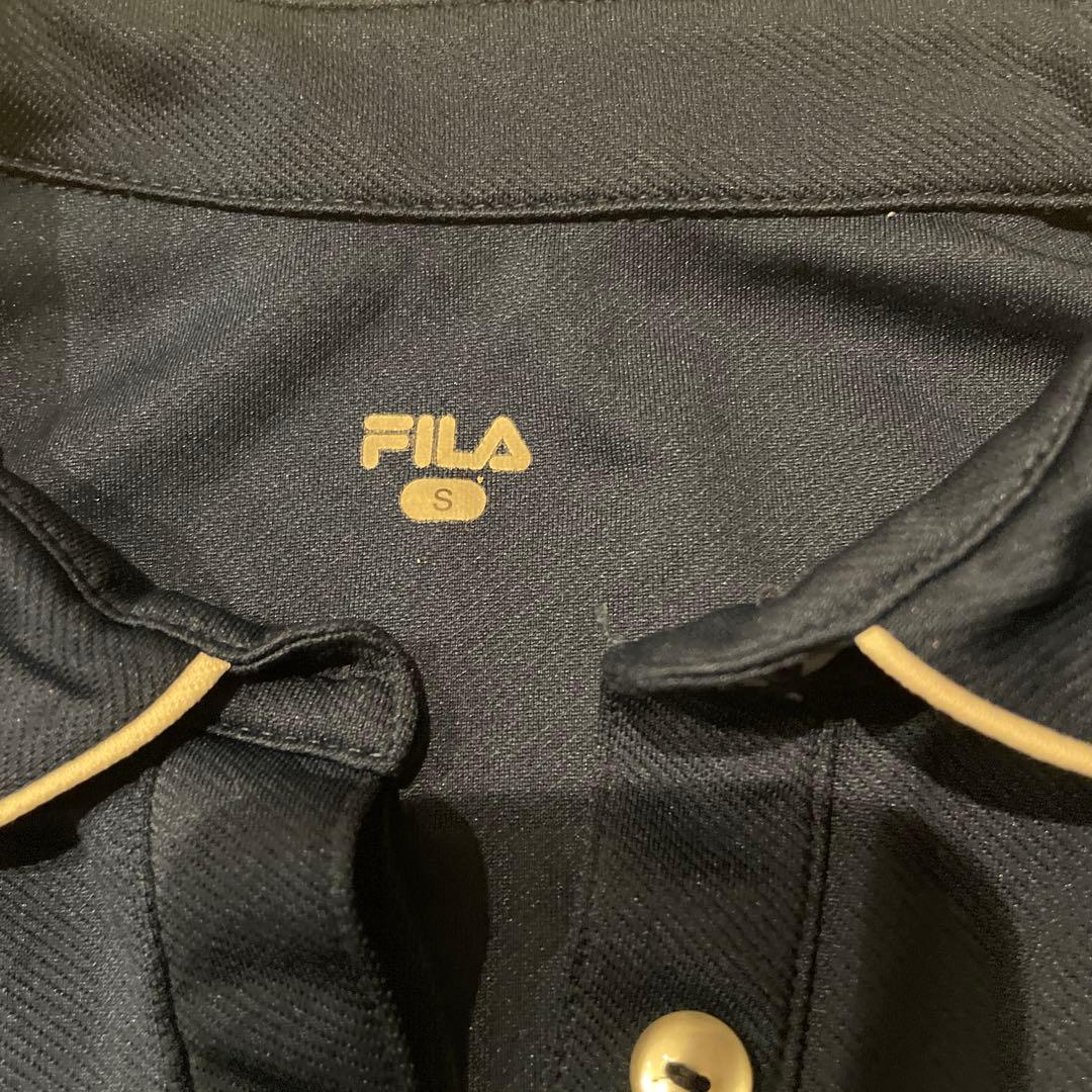 ◆セール中◆フィラ ネイビー襟付きシャツ　速乾性FILA スポーツの写真4枚目