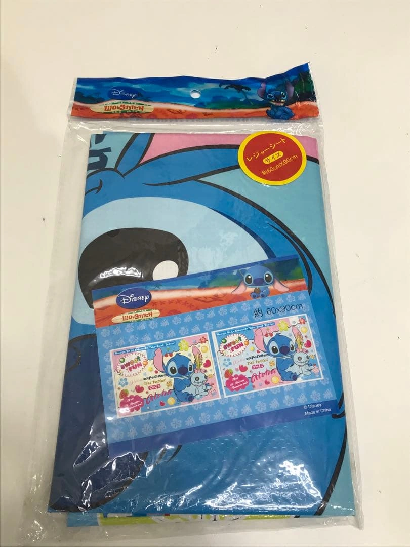 ○ディズニー スティッチ キャラクターシート 約60x90cm