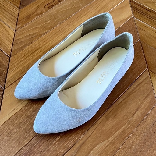 Betty Club グレー スエード パンプス 22.5cm