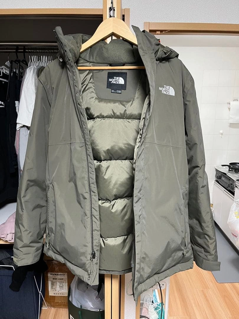 The North Face メンズ フード付きダウンジャケットNF0A8DM8