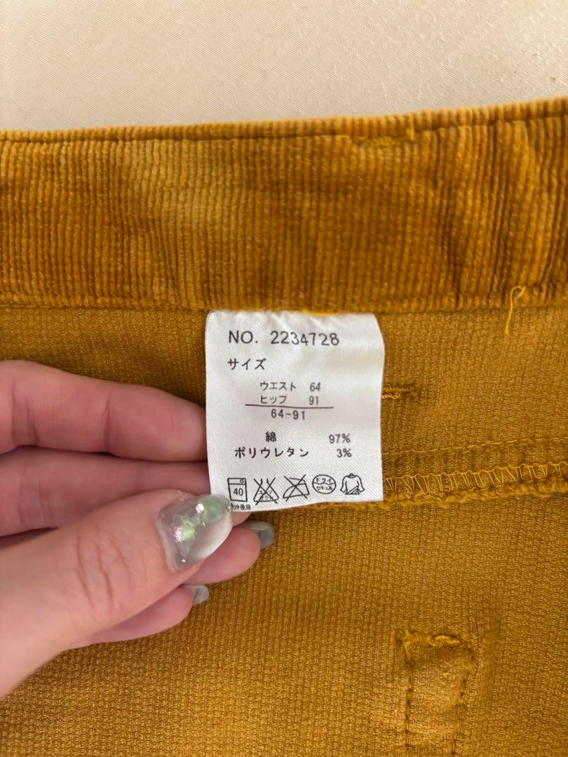マスタード タイトスカートの写真2枚目