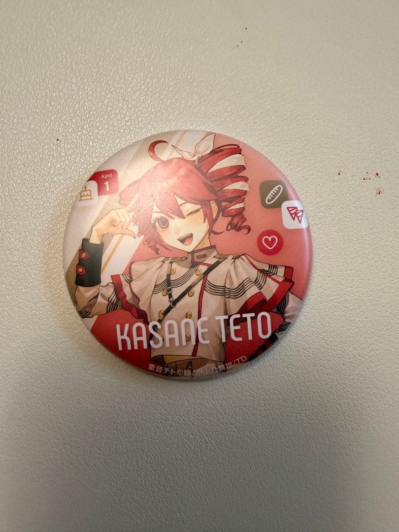 KASANE TETO 缶バッジ 4つの写真2枚目