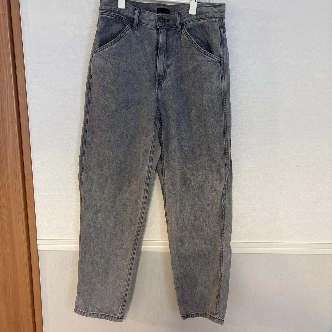 UNIQLO JEANS グレー ストレートデニム 29