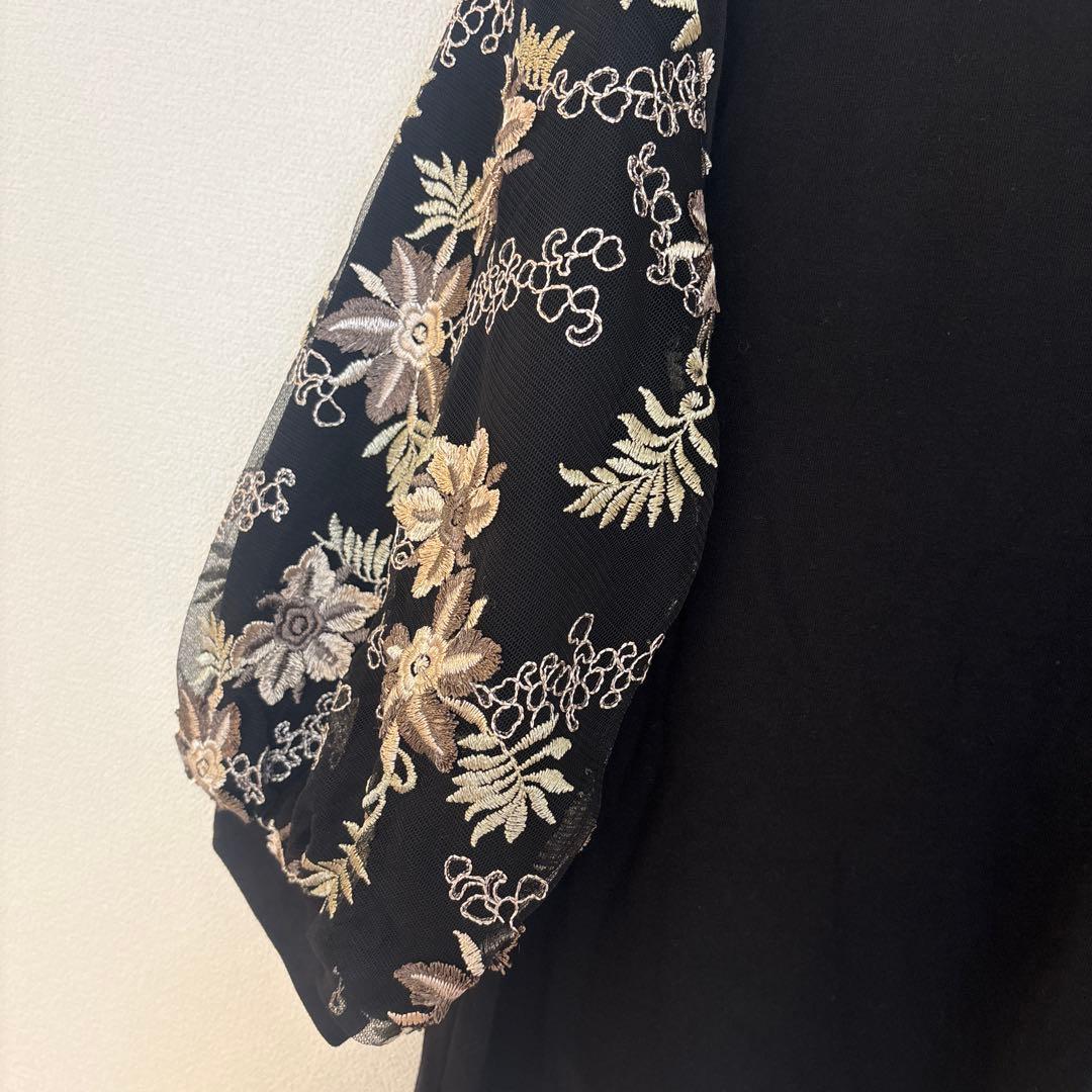 grove 刺繍入り黒五分袖トップス Mの写真3枚目