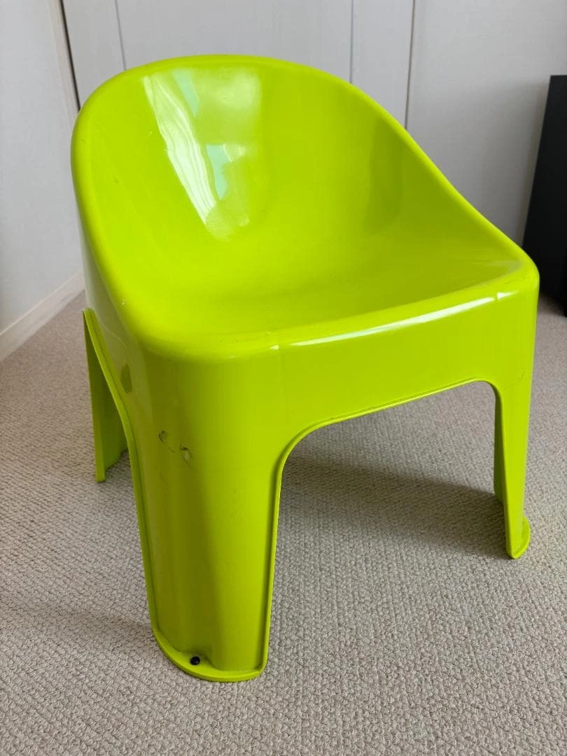【IKEA】キッズチェア(2個セット)の写真7枚目