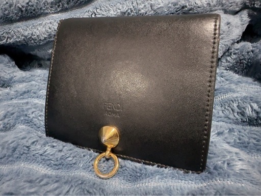 FENDI　2つ折り財布