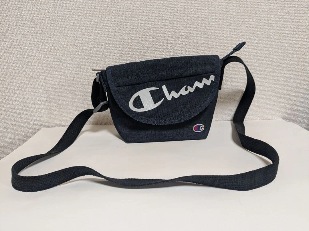 Champion ショルダーバッグ 紺 ミニ 斜め掛け