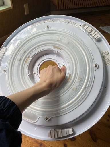 東芝2014年製照明器具の写真3枚目