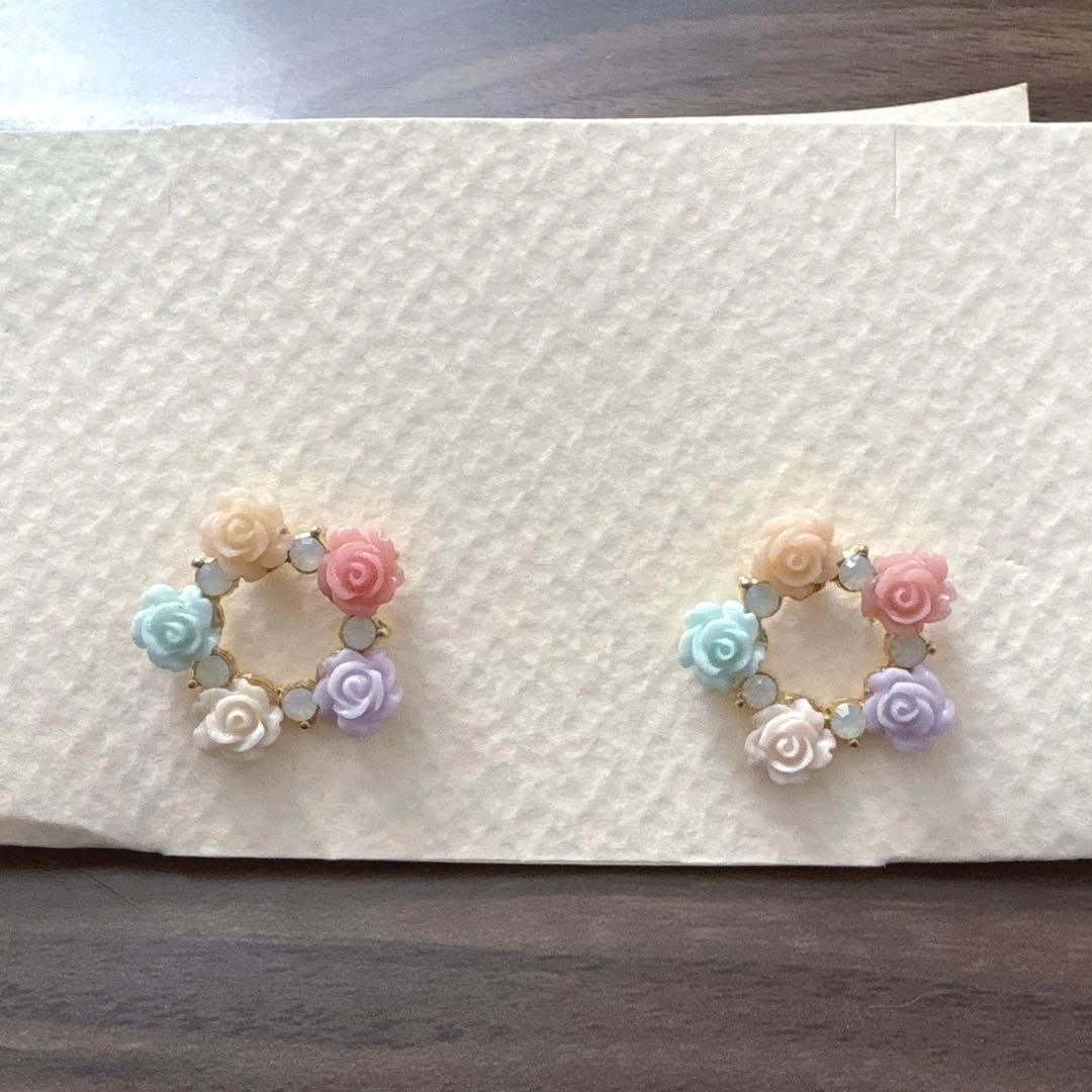新品未使用品。ピアス ThreeFourTime スリーフォータイム 花の写真2枚目