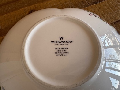 ウェッジウッド　ピオニー　お皿　Wedgwood lace peonyの写真5枚目