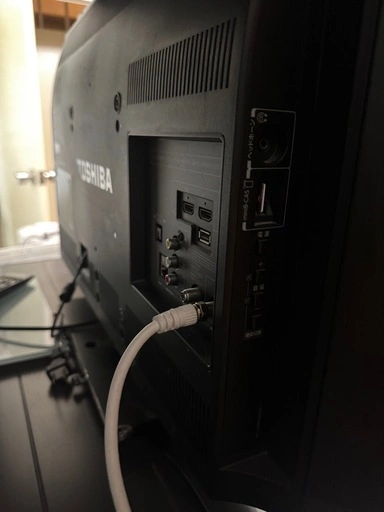 32型液晶テレビの写真4枚目