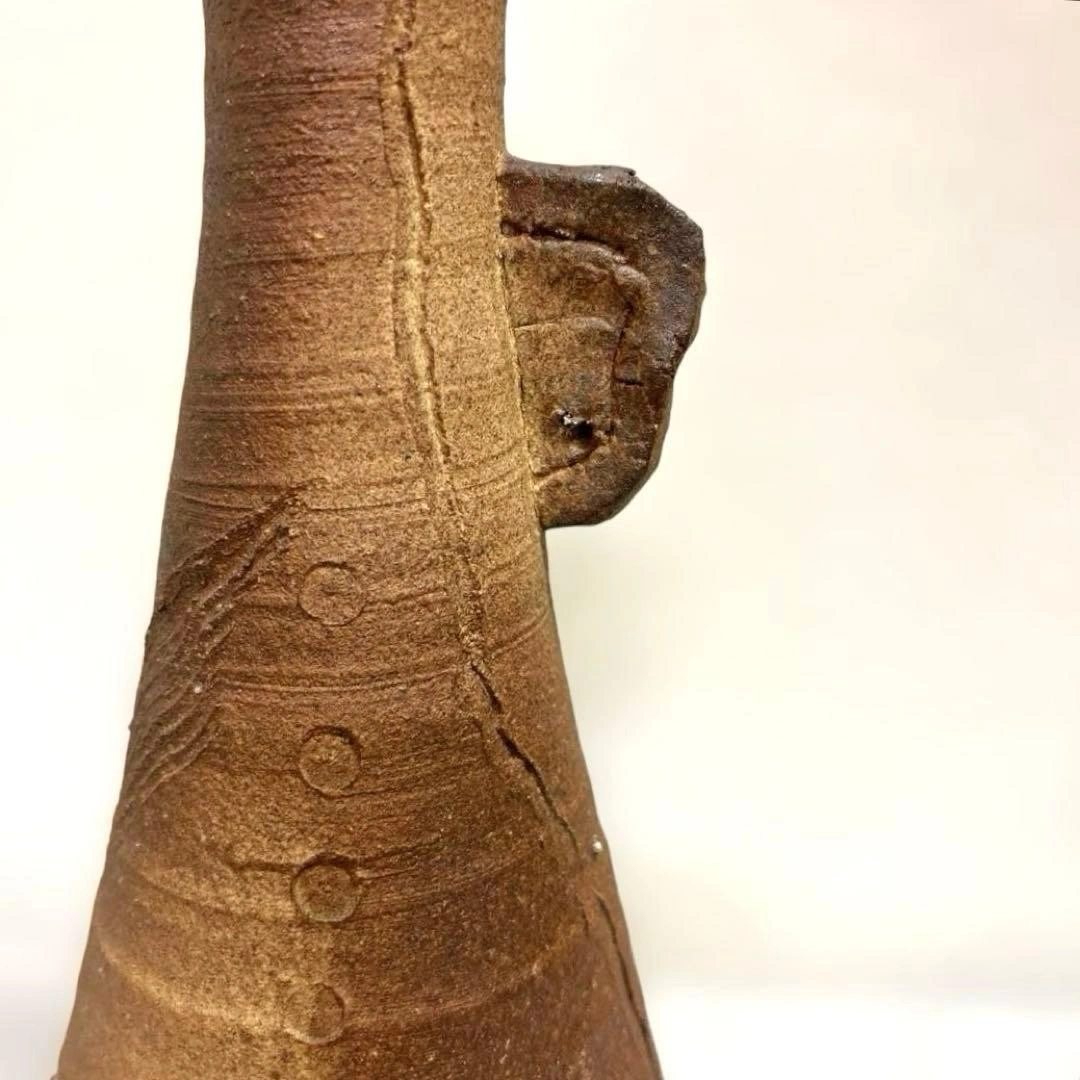 一点物 前衛芸術 焼き物 花器 オブジェ 身体モチーフ 唇 耳 胸 現代美術の写真4枚目