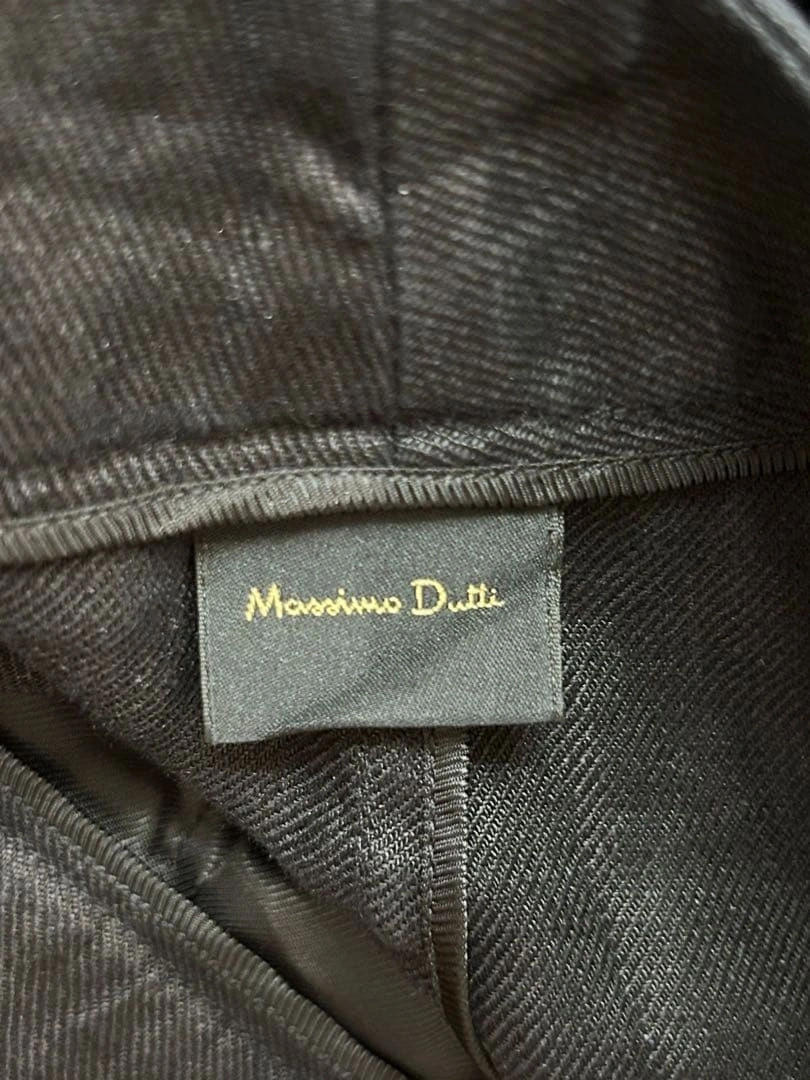 Massimo Dutti ブラック スラックスの写真3枚目