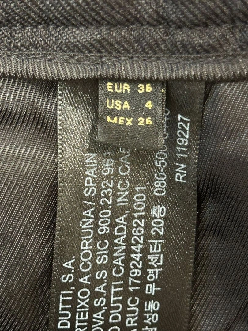 Massimo Dutti ブラック スラックスの写真4枚目