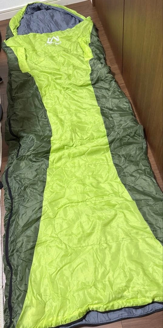 KOOLSEN スリムフィット寝袋 緑と灰色の写真2枚目