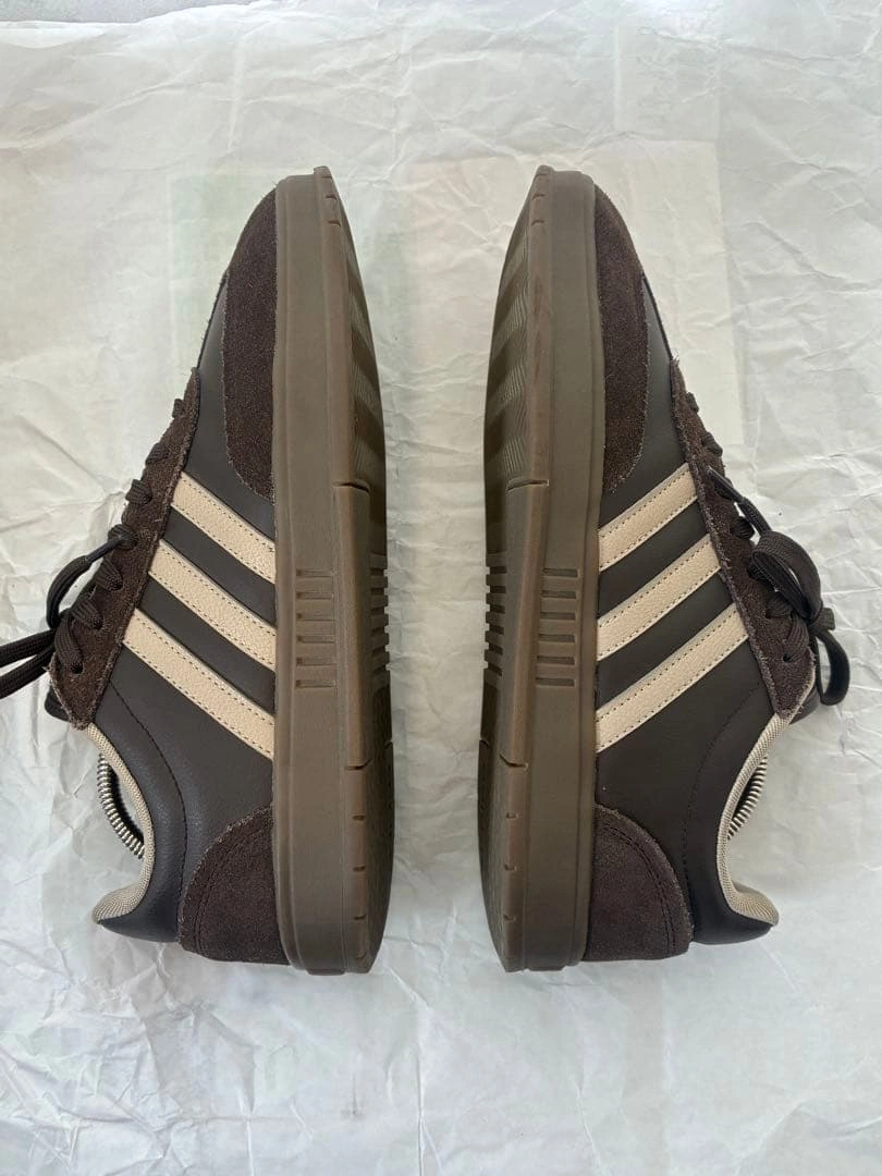 ADIDAS GRADAS KJ0859 ダークブラウン/クリーム 26.0cmの写真9枚目