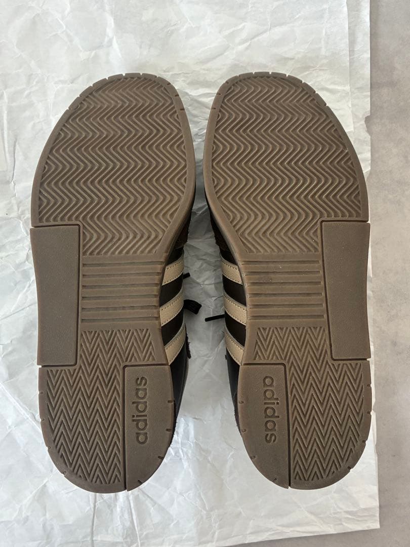ADIDAS GRADAS KJ0859 ダークブラウン/クリーム 26.0cmの写真10枚目