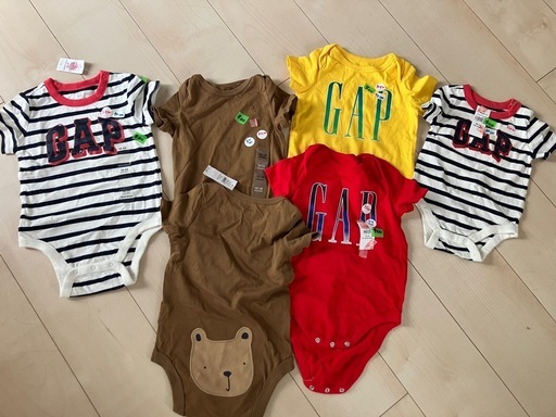 新品、新品🌟タグ付き🌟gapロンパース