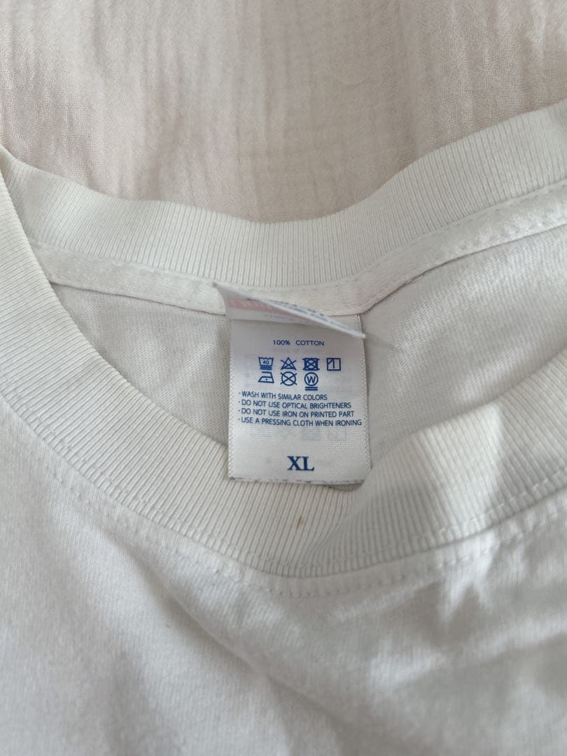 XLサイズ Galondinas ホワイトTシャツ 半袖 白色 ワンポイントの写真5枚目