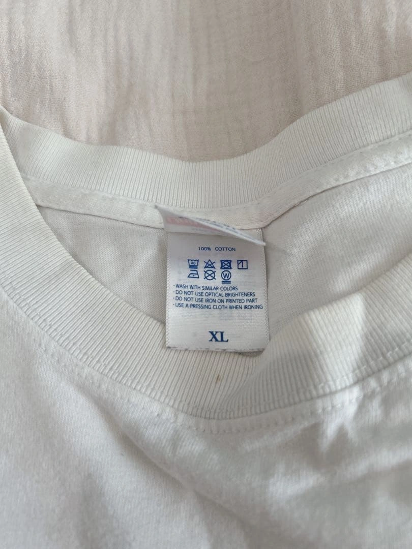 XLサイズ Galondinas ホワイトTシャツ 半袖 白色 ワンポイントの写真5枚目
