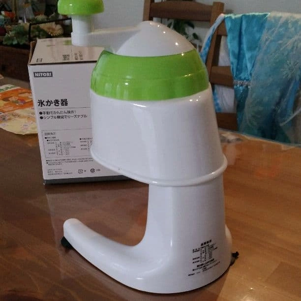 ニトリ かき氷器 手動の写真2枚目