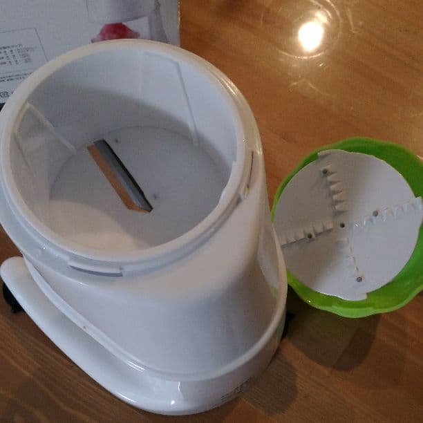 ニトリ　かき氷器　手動の写真3枚目