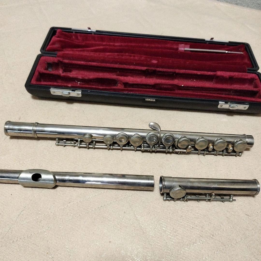YAMAHA フルート YFL211 本体 ハードケース付きの写真4枚目