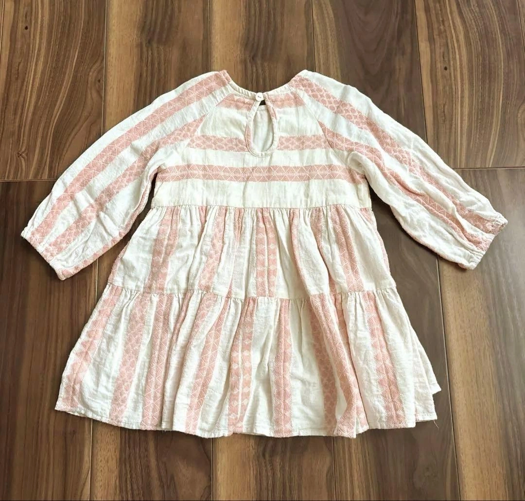 ZARA ワンピース ストライプ ピンク 92cmの写真2枚目