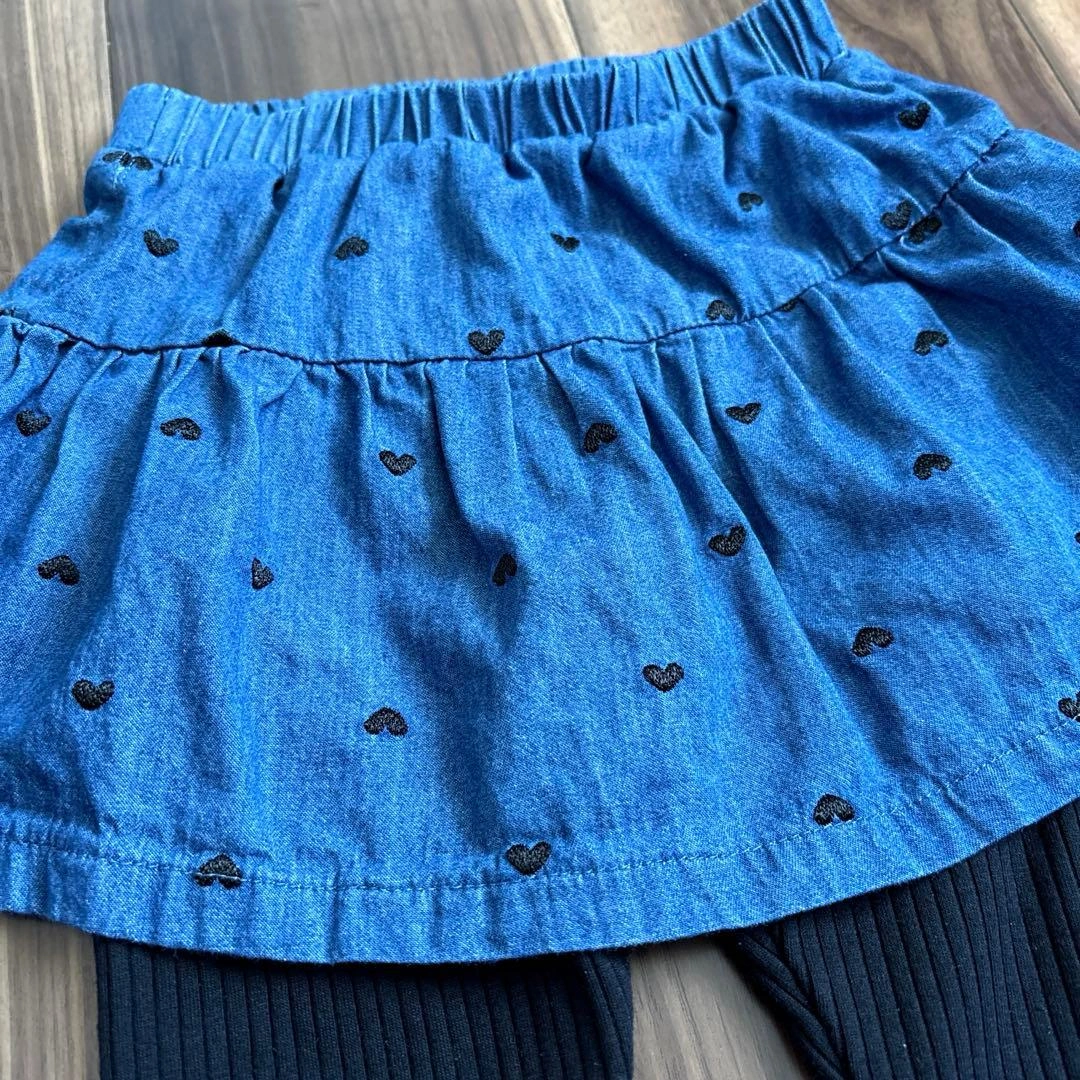 美品。スカート付きパンツ スカッツ デニム調スカート 黒レギンス 90cmの写真2枚目