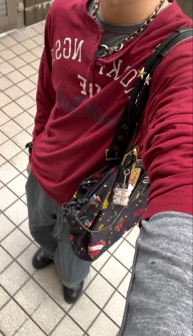 00s ヘンリーネック ロングスリーブ Tシャツの写真7枚目