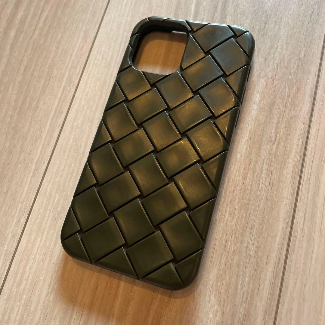 BOTTEGA VENETA iPhone12/12proケースの写真3枚目