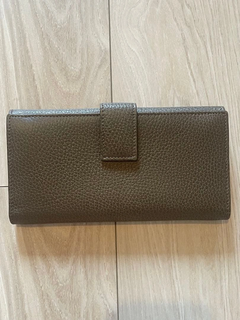 美品 GUCCI シルバーロゴ シボレザー Wホック 長財布 ブラウンの写真7枚目