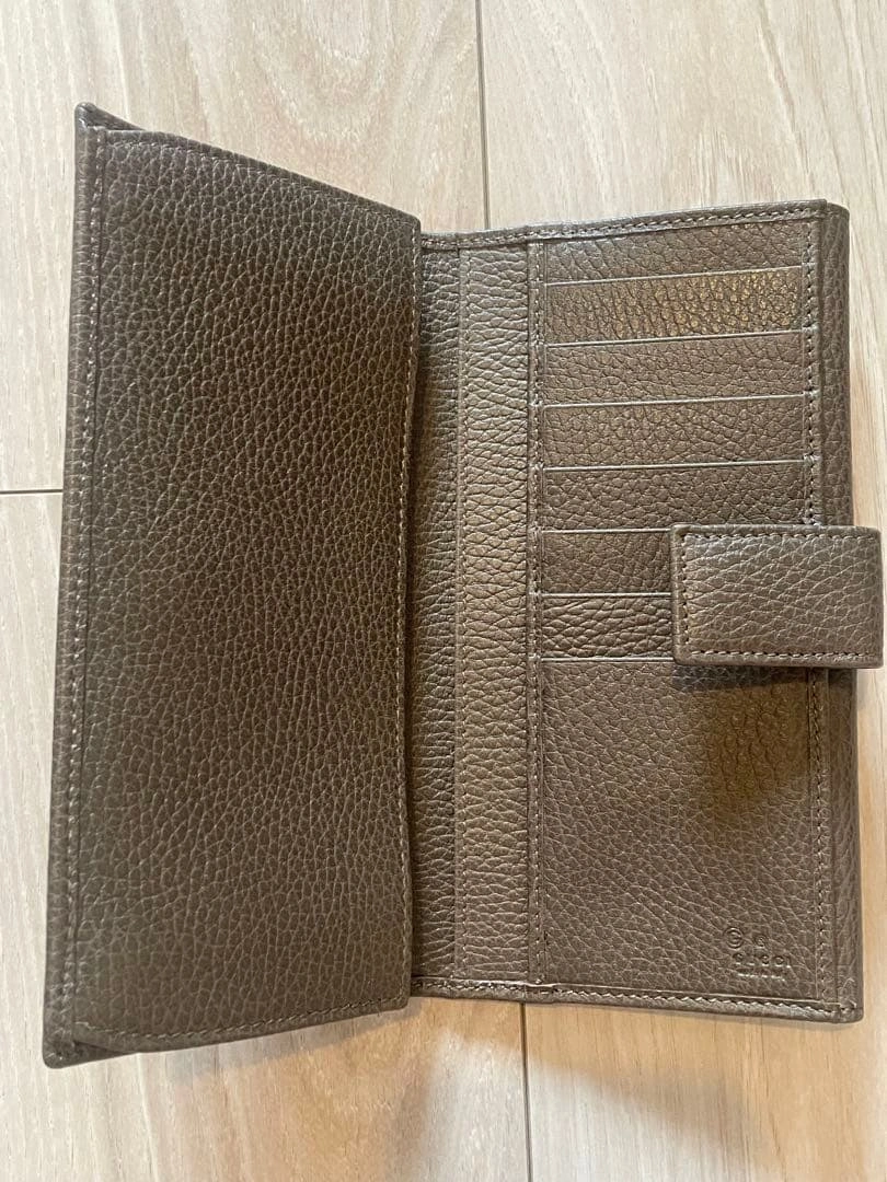 美品 GUCCI シルバーロゴ シボレザー Wホック 長財布 ブラウンの写真8枚目