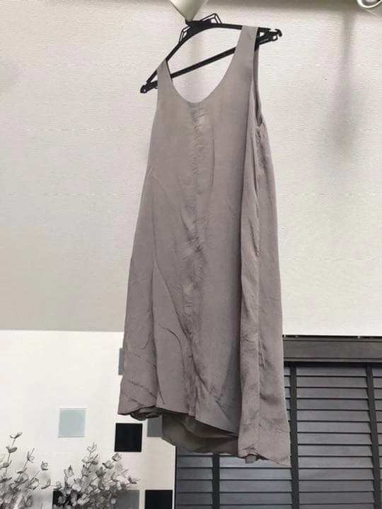ロンドンで買ったシルクのワンピの写真2枚目
