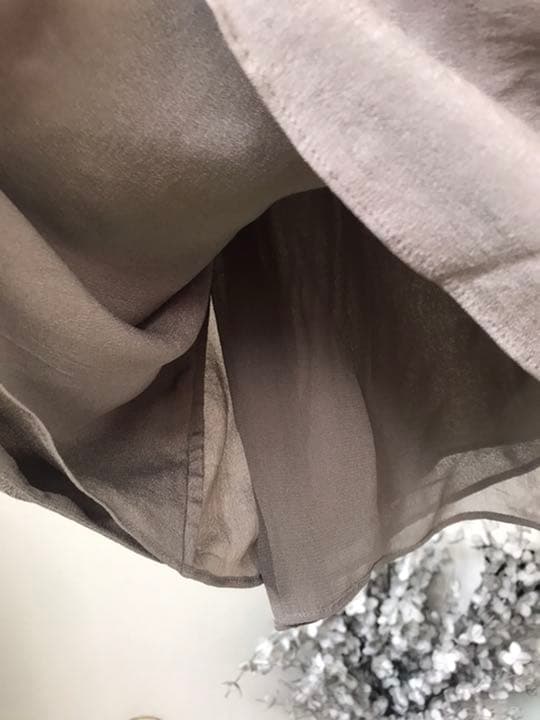 ロンドンで買ったシルクのワンピの写真5枚目