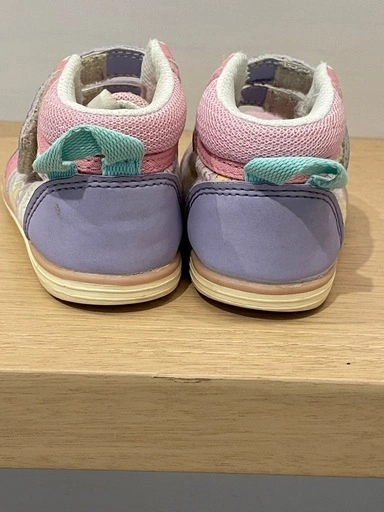 IFME スニーカー 12.5cm 女の子 花柄の写真2枚目