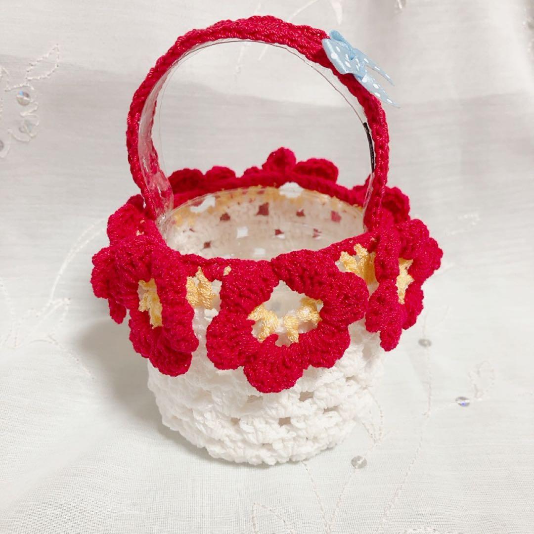 花籠　小物入れ　ハンドメイド　毛糸　白色✖️赤　花つきの写真8枚目