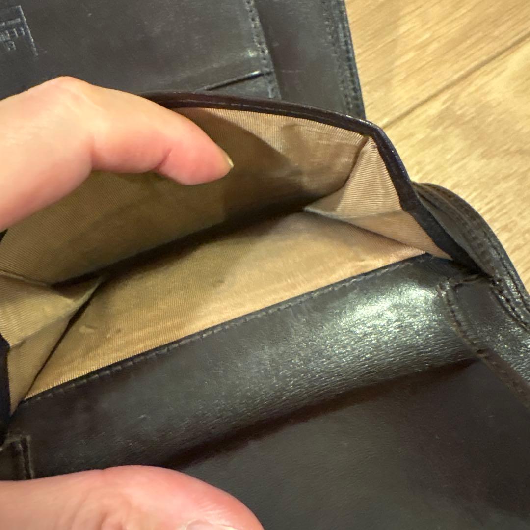 FENDI ズッカ柄 二つ折り財布の写真9枚目