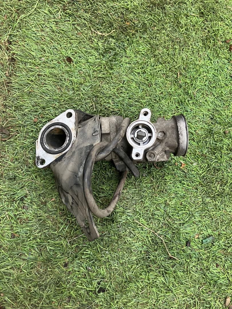 v125g 規制前スロットルボディー