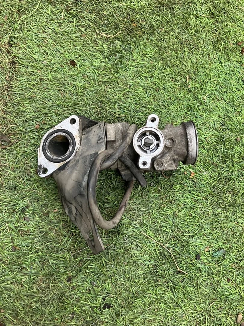 v125g 規制前スロットルボディー