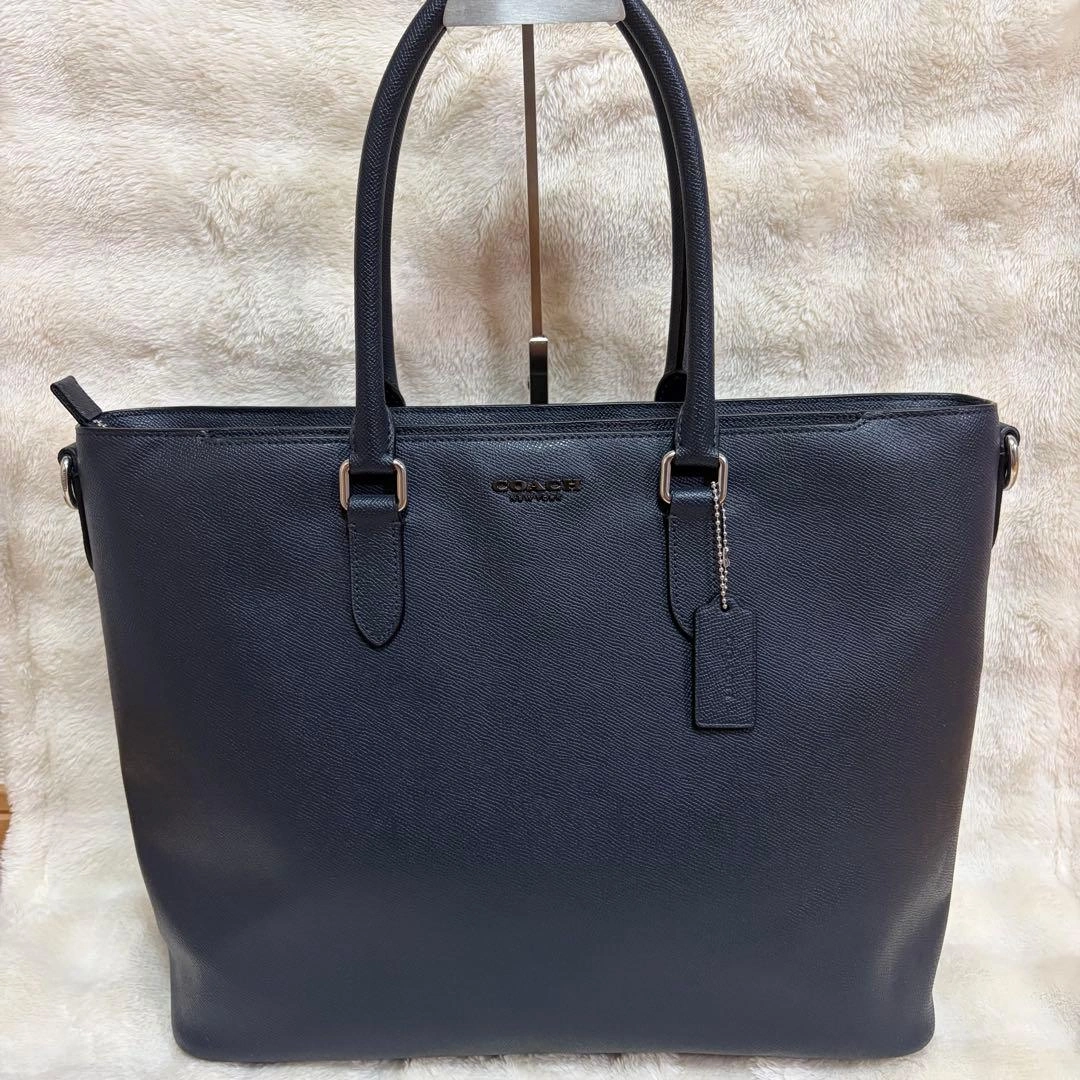 極美品 コーチ ベケット 2way トートバッグ ビジネス A4可 レザー 紺の写真2枚目