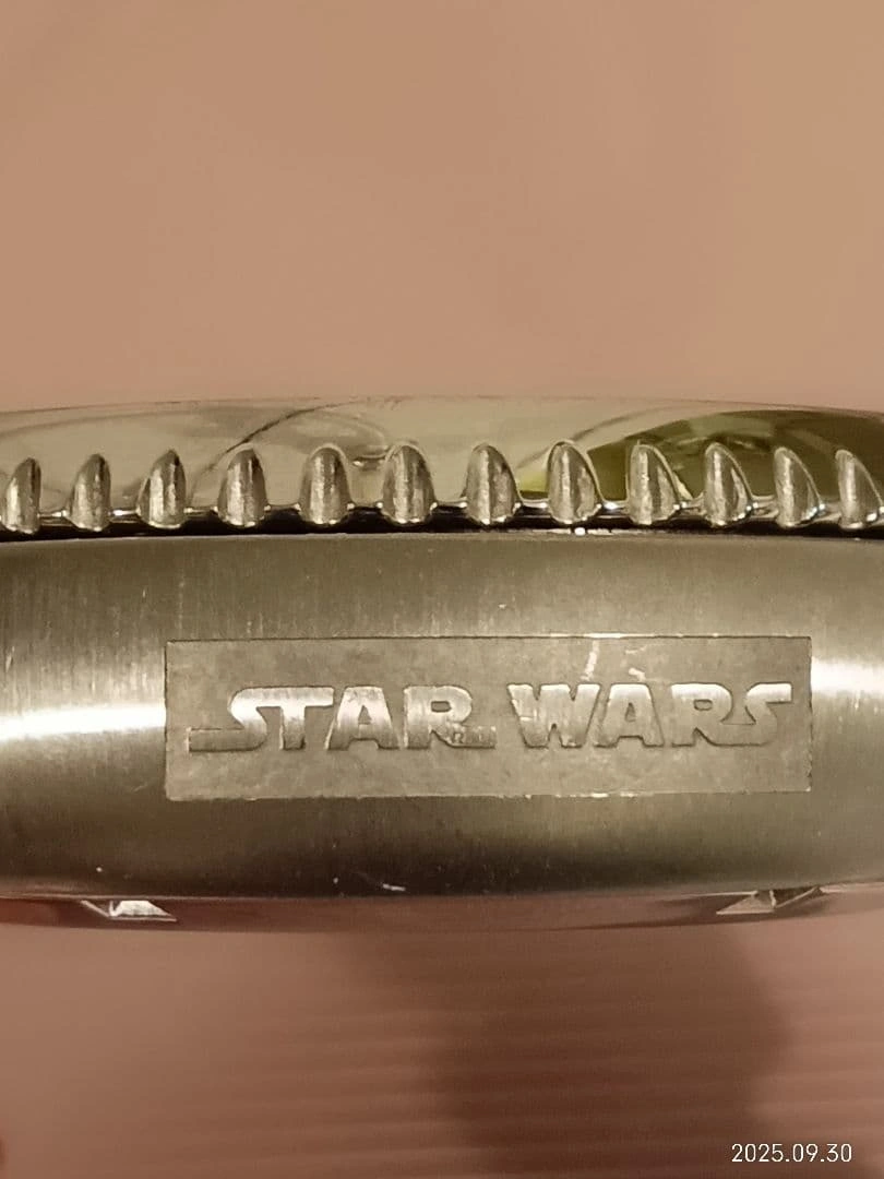 インヴィクタ スター・ウォーズ R2D2 限定版の写真4枚目