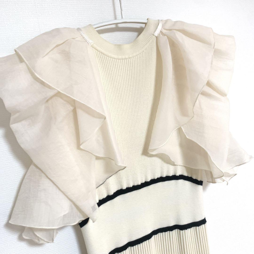 完売品 LILY BROWN フリルドッキングニットワンピース ホワイトの写真4枚目