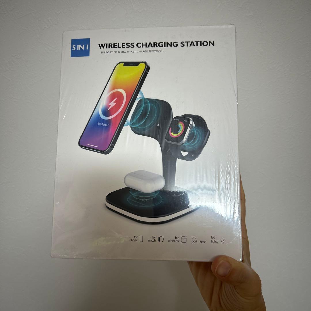 新品　ワイヤレス充電器 急速充電 マグネット式充電スタンド
