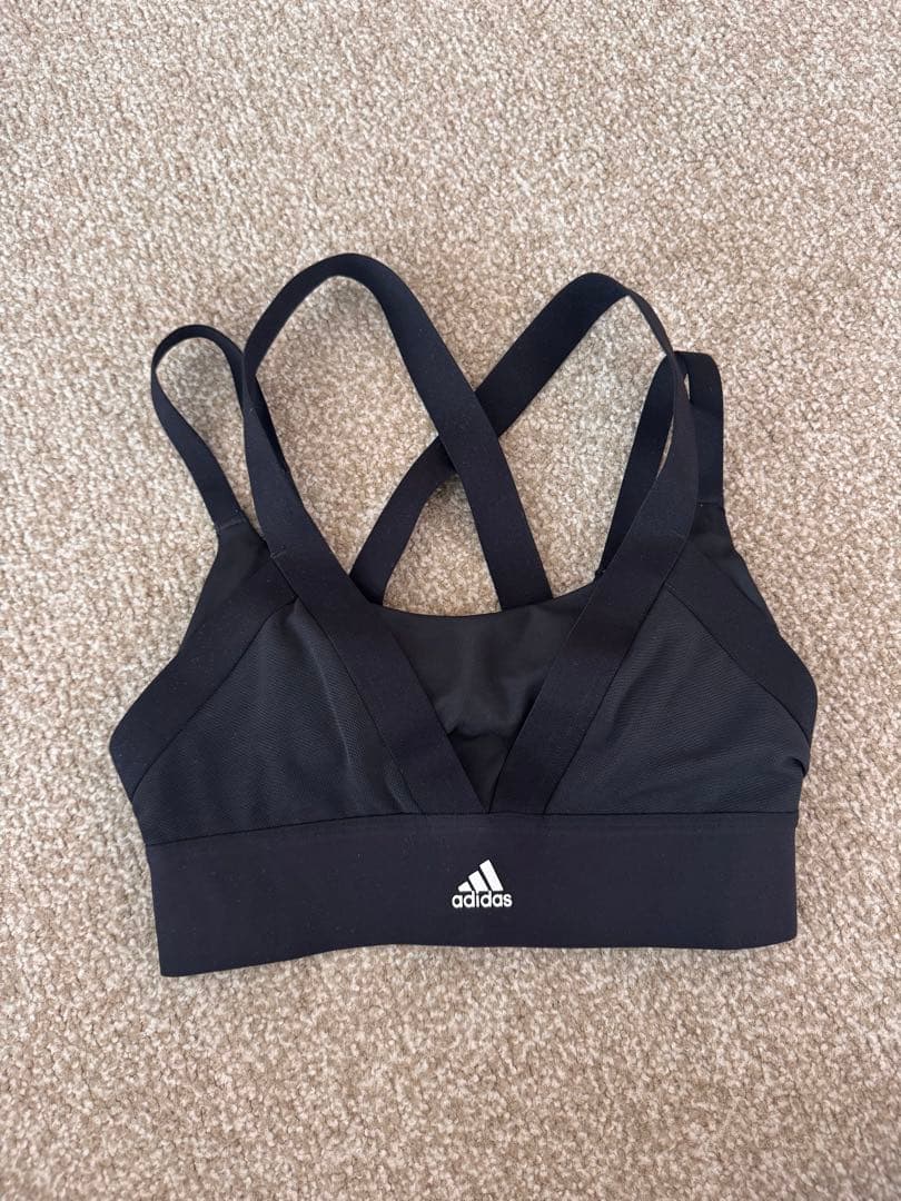 未使用　adidas スポーツウェア