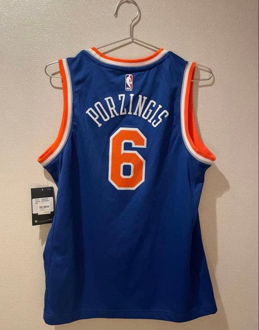 新品タグ付き　NBA ユニフォームの写真2枚目