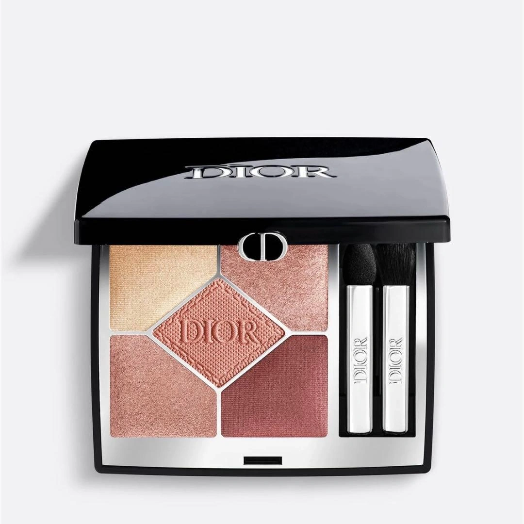 人気色 DIOR アイシャドウ 743