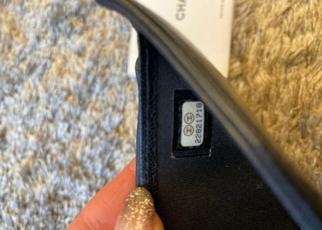 CHANEL シャネル　コンパクト財布の写真3枚目