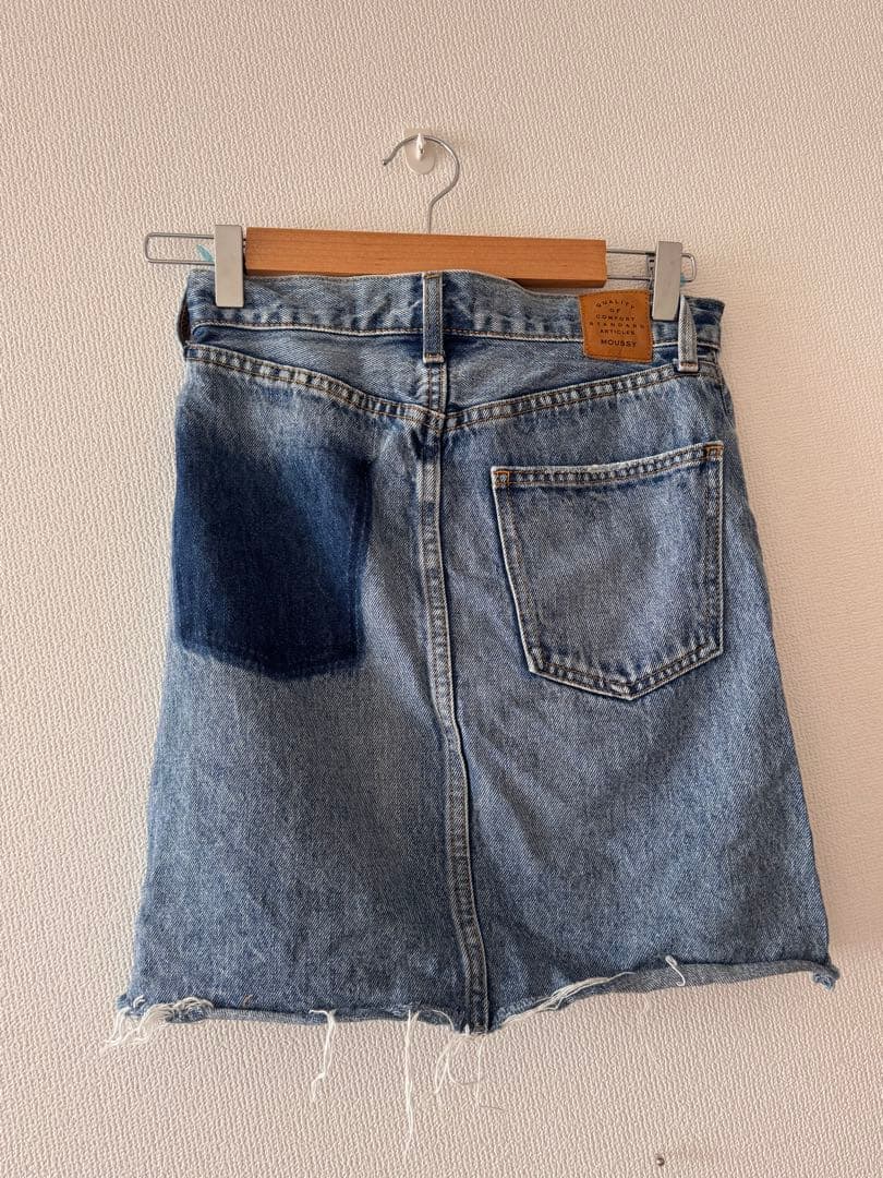 Moussy ハイウエストデニムスカートの写真2枚目